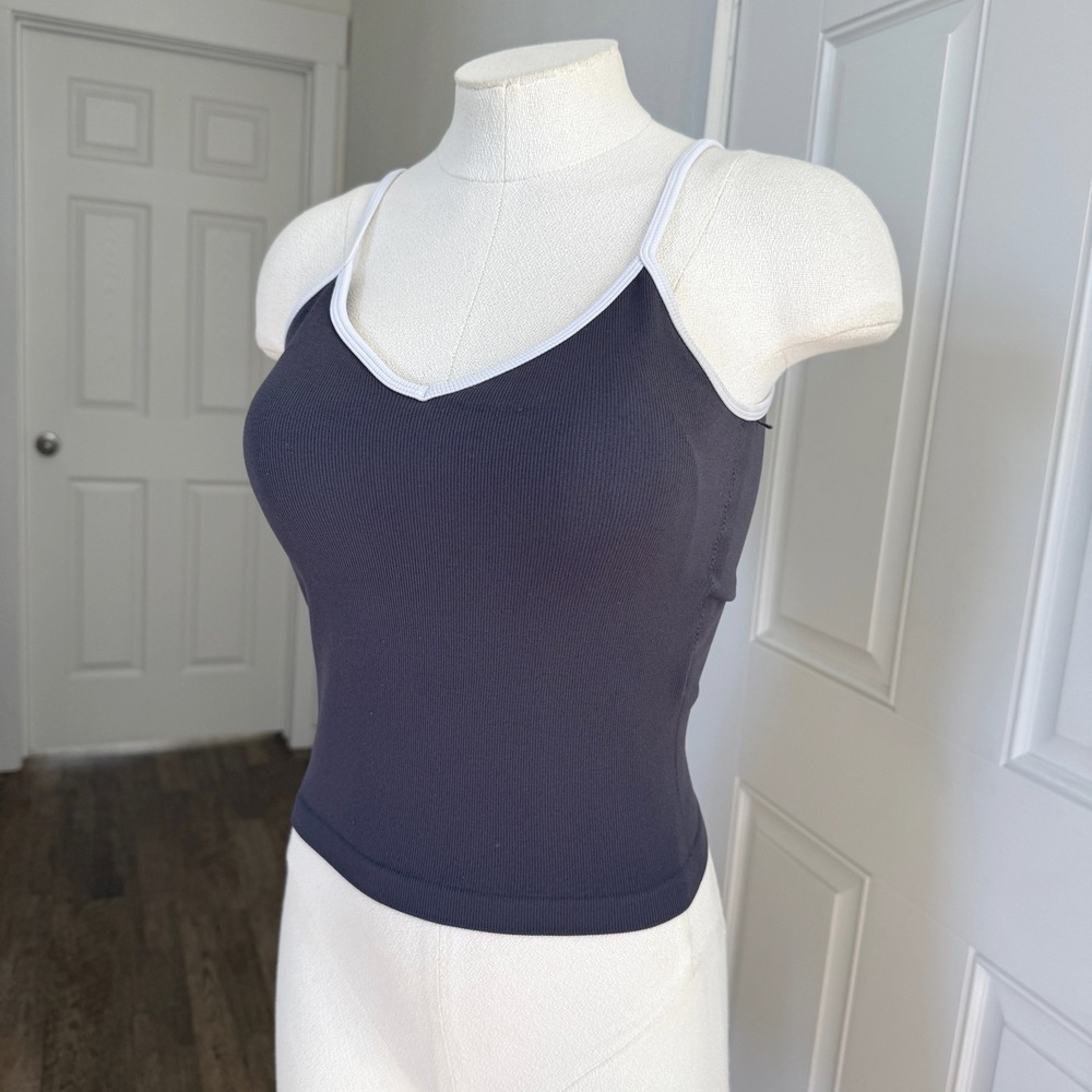 Womens Ribbed Contrast Trim Cami size S Tank Top built in bra V-Neck Strappy